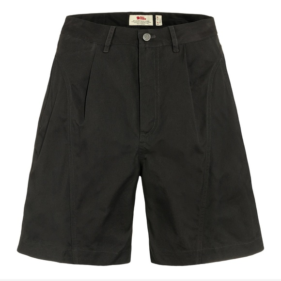 Fjallraven Pants - Fjallraven NWT women’s shorts size 8 VARDAG SHORTS
